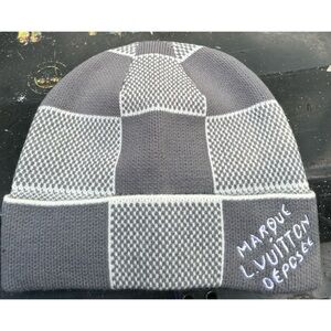 Lv beanie